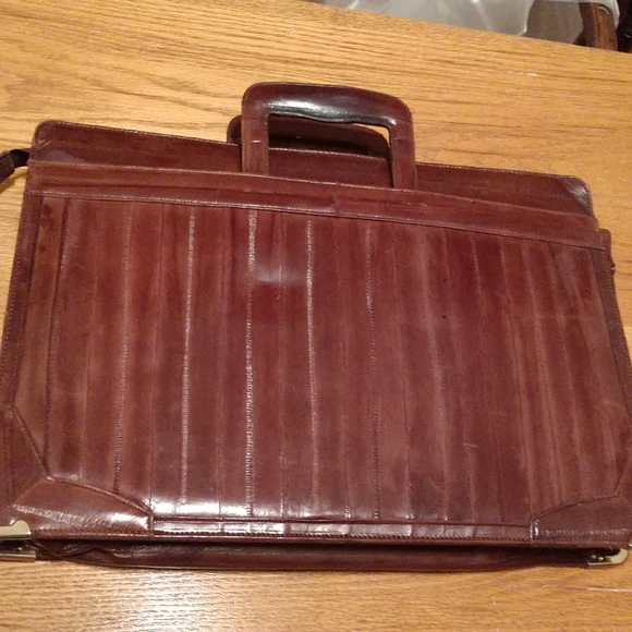 #3 PRICE REDUCED VINTAGE 1980s EEL SKIN Slim Attache Messenger Bag - Picture 5 of 12